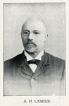 105488 Portret van A.H. Laseur, geboren 1849, lid van de gemeenteraad van Utrecht (1891-1916), overleden 1922. ...